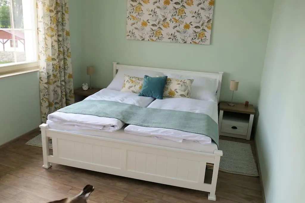Farma Lapila - Zeleny Apartman Apartment Karlovy Vary Czech Republic